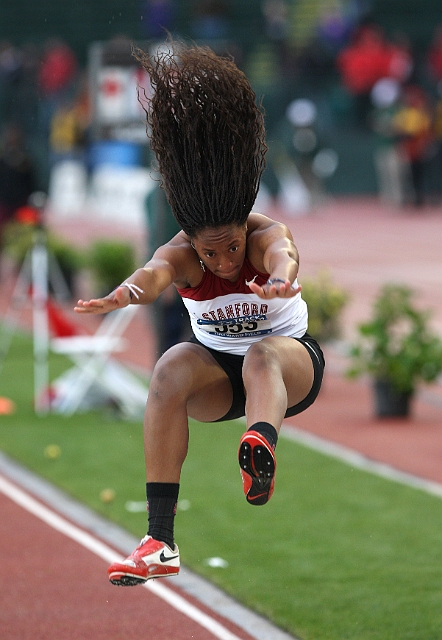 2011NCAA WestThur-016.JPG - 2011 NCAA West Preliminary Track and Field, May 26-28, Hayward Field, Eugene, OR.